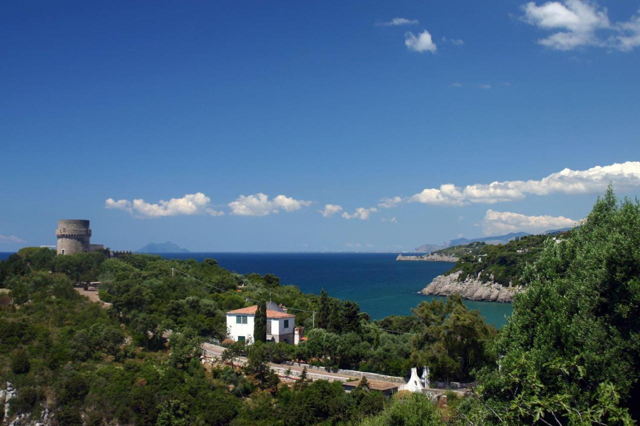 Livingapple Beach Minturno Kültér fotó