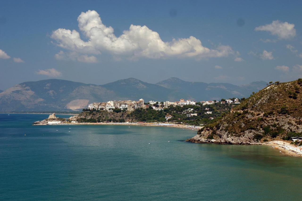 Livingapple Beach Minturno Kültér fotó